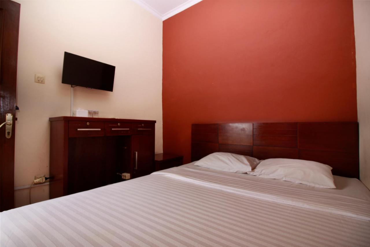 בנדונג Fora Guest House Taman Lingkar מראה חיצוני תמונה