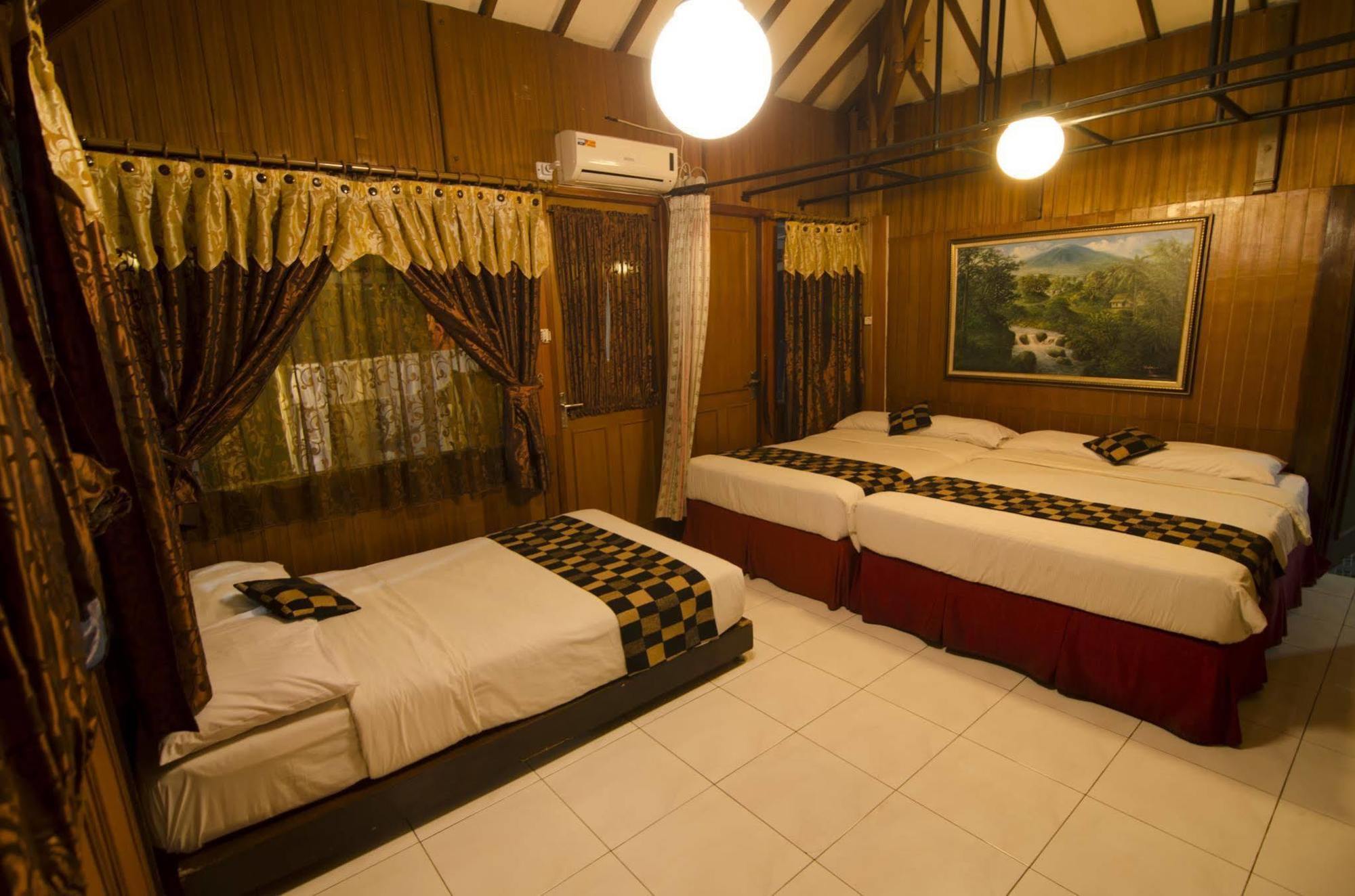בנדונג Fora Guest House Taman Lingkar מראה חיצוני תמונה